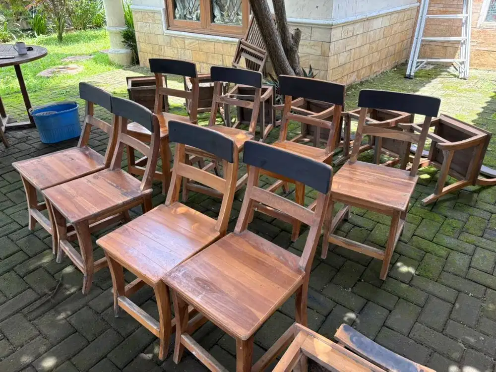 KURSI CAFE KAYU JATI MUDA LEGENDARIS UNTUK USAHA KULINER