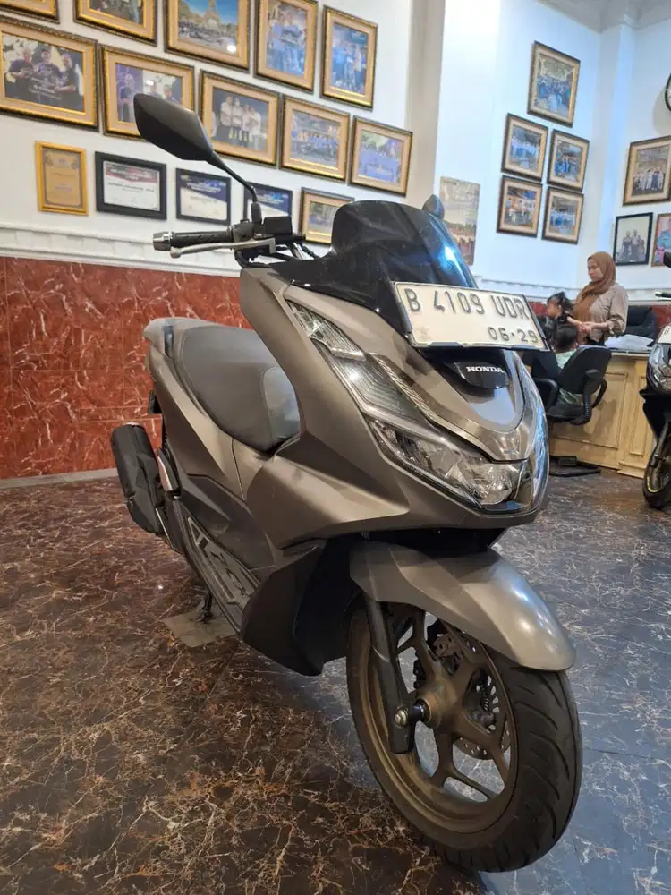 HUB KIKI DP 1 JT PCX 160 ABS THN 2O24 PJK HDP KTP DAERAH BISA KREDIT