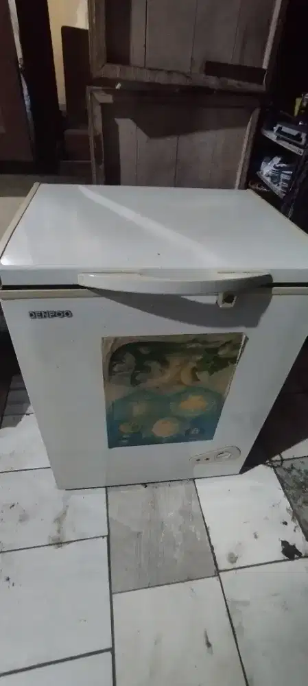 Freezer box 100L merk denpoo