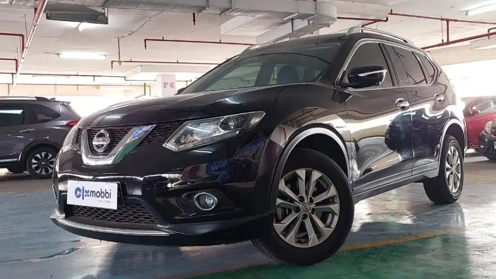 TDP 7,JT Nissan X-Trail 2.0 Bensin-AT Hitam 2016