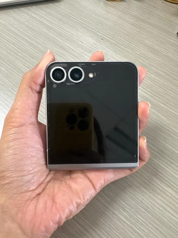 SAMSUNG Z Flip 6 ram 12/256 silver SEIN