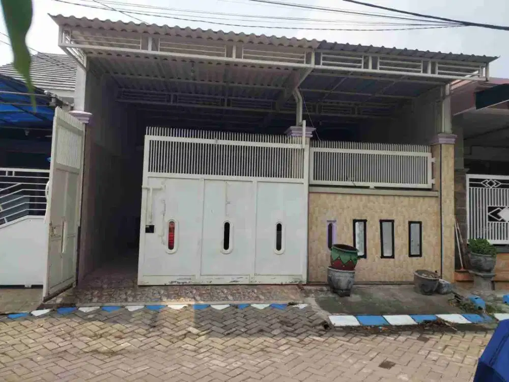 Rumah Lokasi Perumahan Grand Aloha Wage Taman Sidoarjo