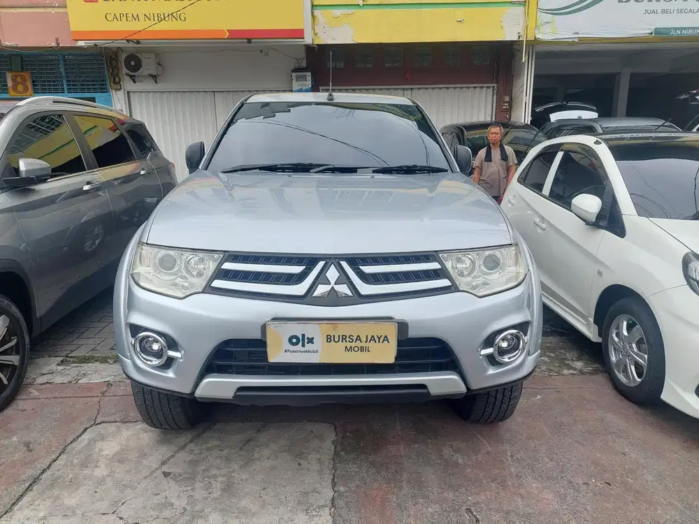 PAJERO SPORT GLX 4×4 M/T DIESEL 2014