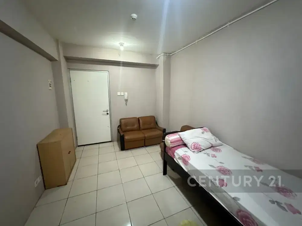 Apartment Green Bay Pluit