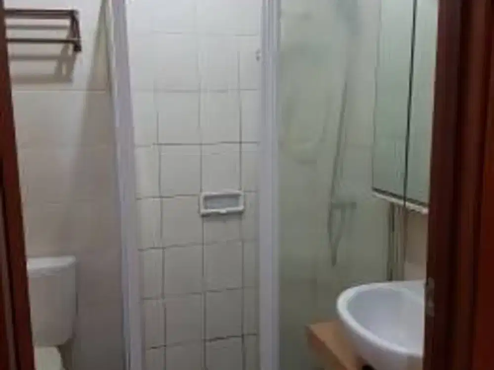 SEWA/ RENT 2 BEDROOMS APARTMENT THAMRIN RESIDENCES