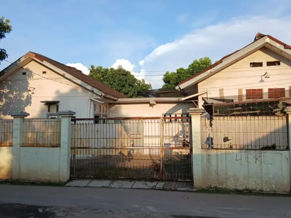 Dijual Rumah Deket Summarecon Mall Serpong, Kelapa Dua Tangerang