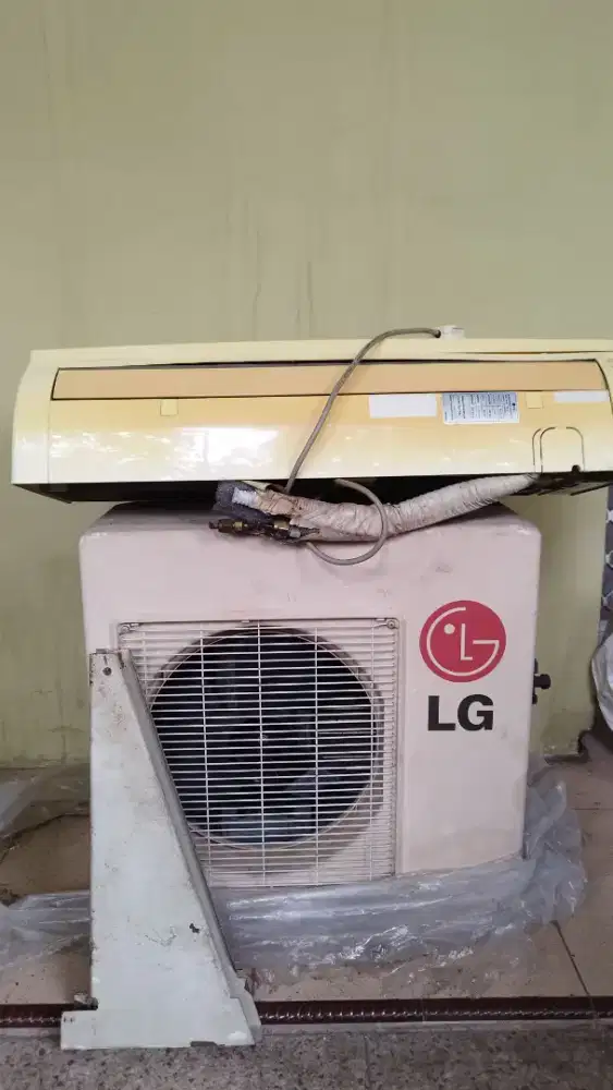AC LG 1 PK kondisi baik, berfungsi