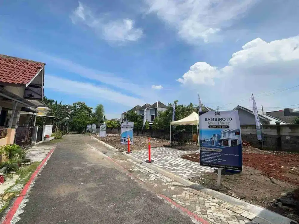 Rumah Tembalang Sambiroto Town House Dekat Kampus Unimus Kedungmundu Semarang