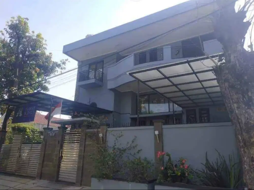 Dijual Rumah Sunter Jl Zamrud Raya uk 12,5x20m2 Lantai Full Marmer at