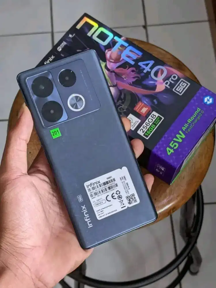 Infinix note 40 pro 5g 8+8/256 fullset nominus