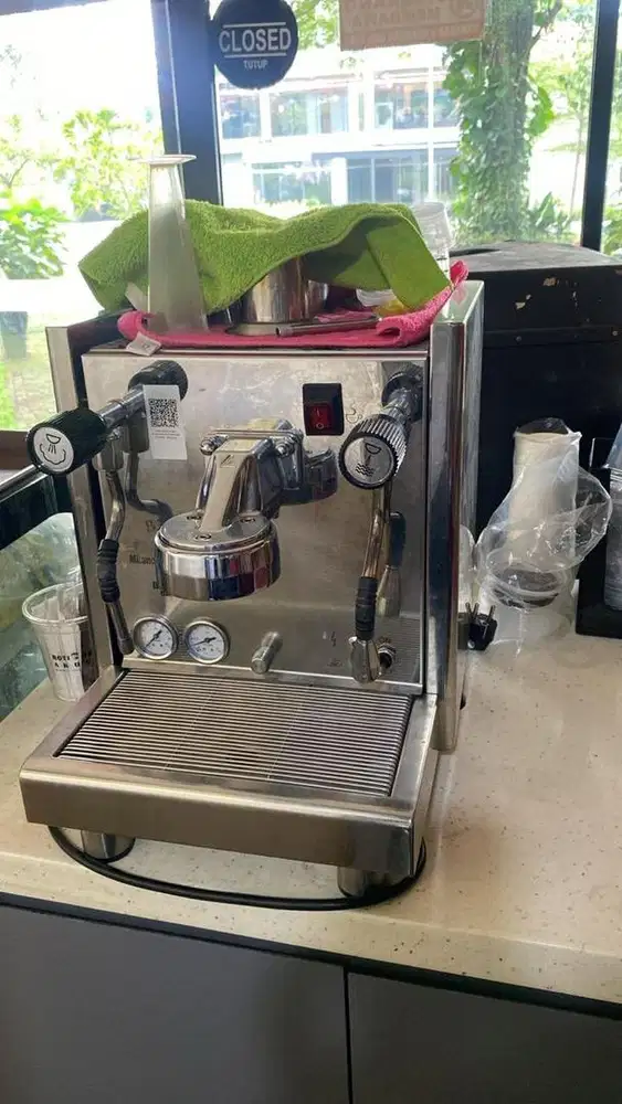 Mesin Kopi Bezzera Bz10