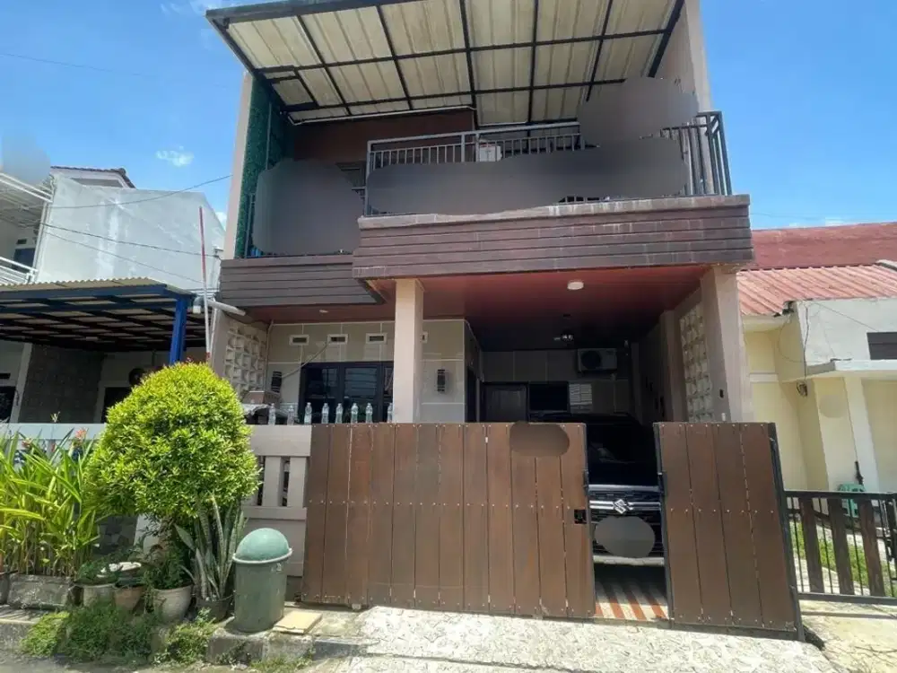 Dijual Rumah Dua Lantai di  Mediterania Cikunir Dekat Tol dan LRT Jatibening