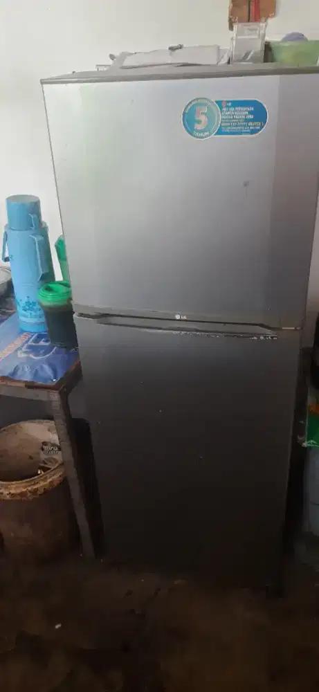 Kulkas lg 2pintu