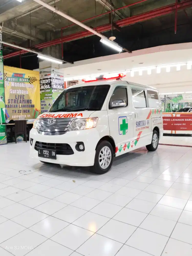 AMBULANCE NEW Daihatsu Luxio X Manual 2016