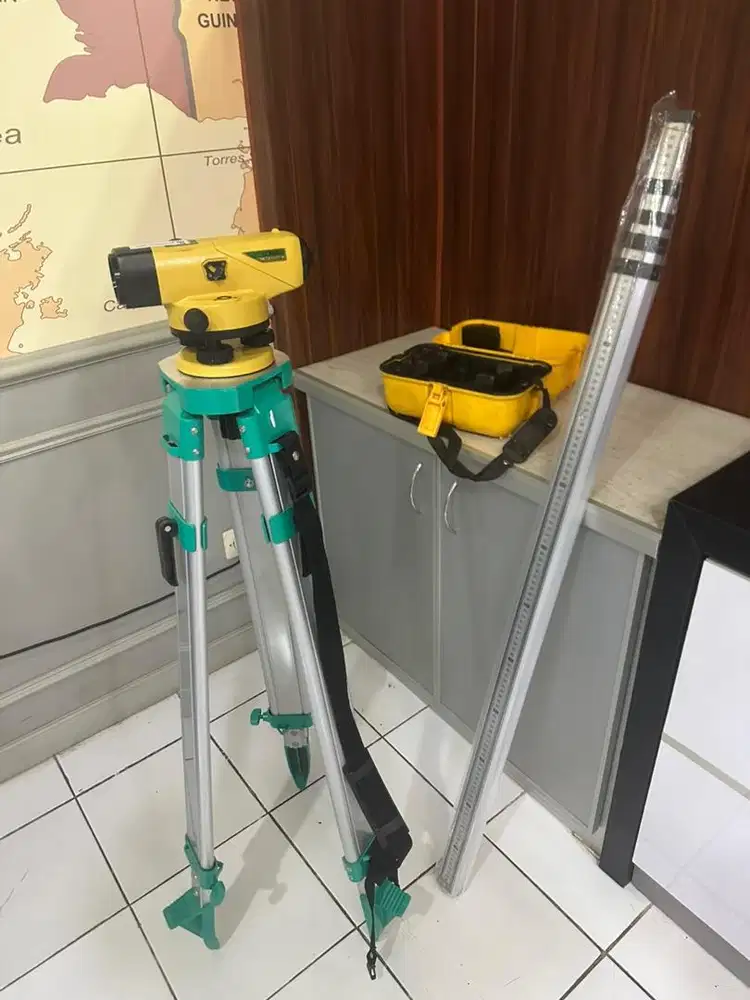 Sokkia B30 Auto Level fullset