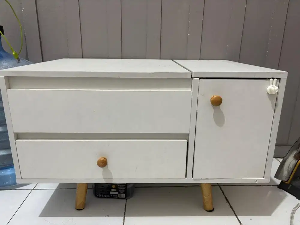 Meja Rias Minimalis JUAL BU