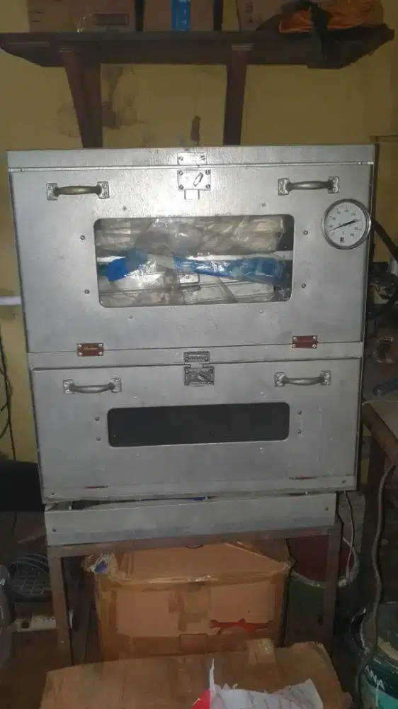 Oven Gas 2 Tingkat Bekas