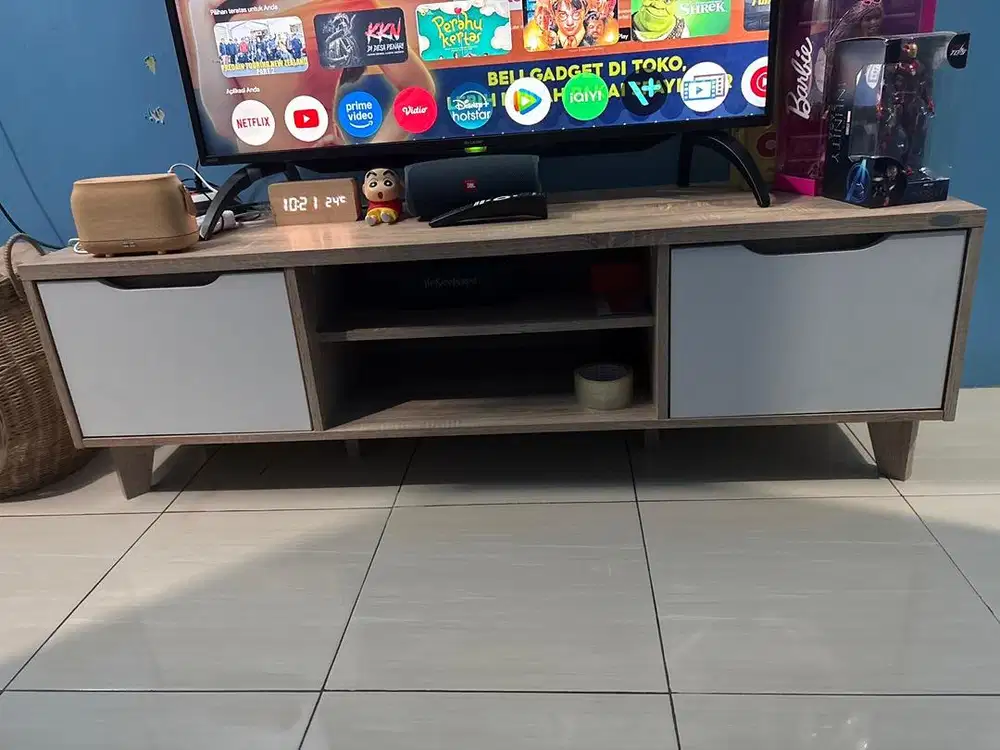 Rak TV merk informa Sonomo Oak