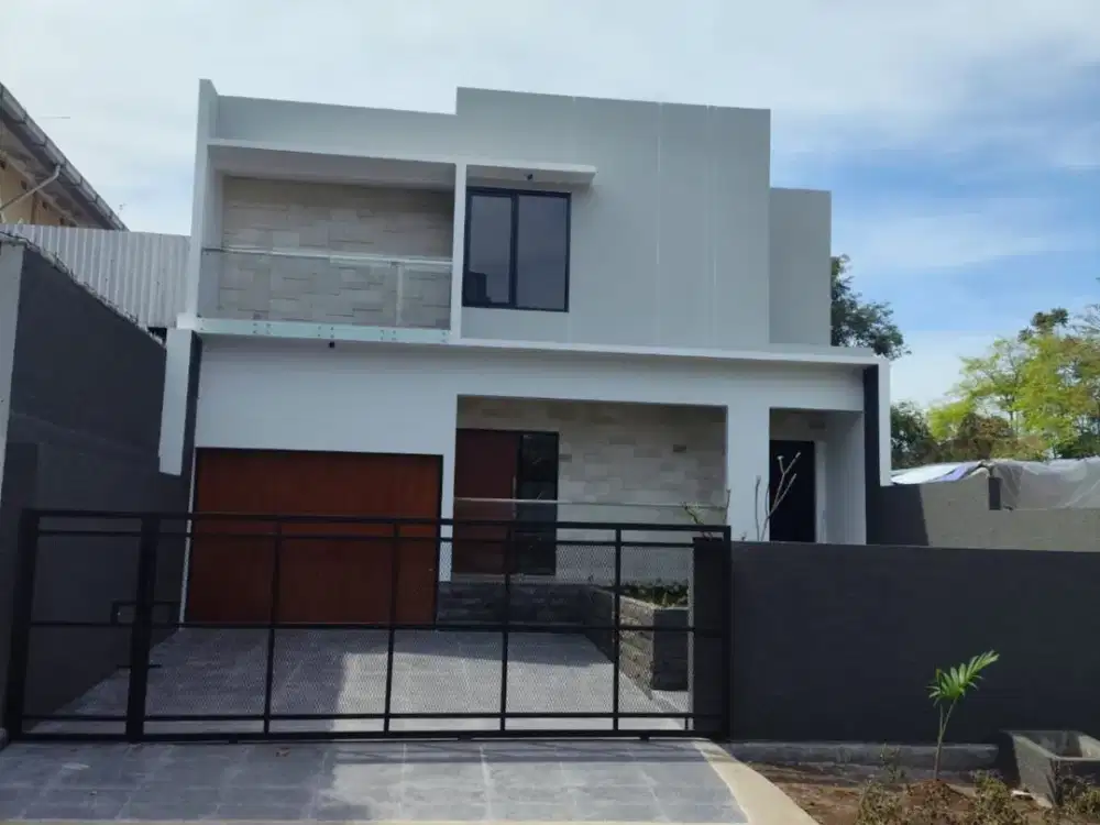 Dijual Rumah Nyaman Siap Huni Minimalis Lokasi di Setiabudi Regency Bandung