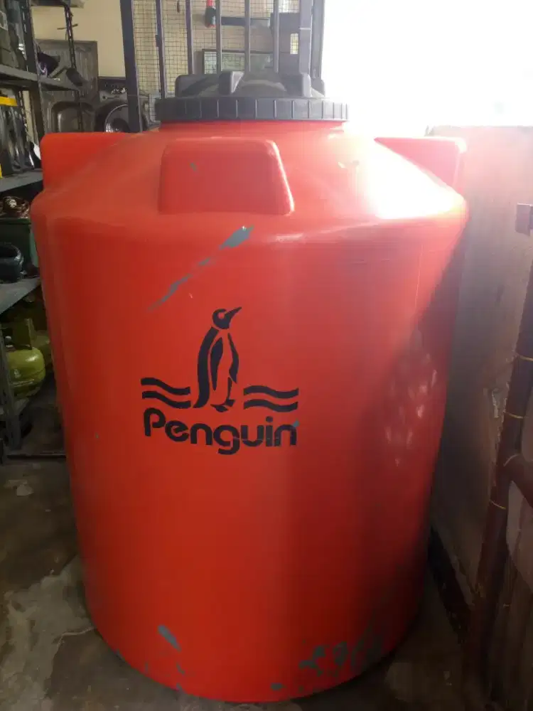Toren penguin 1050LT