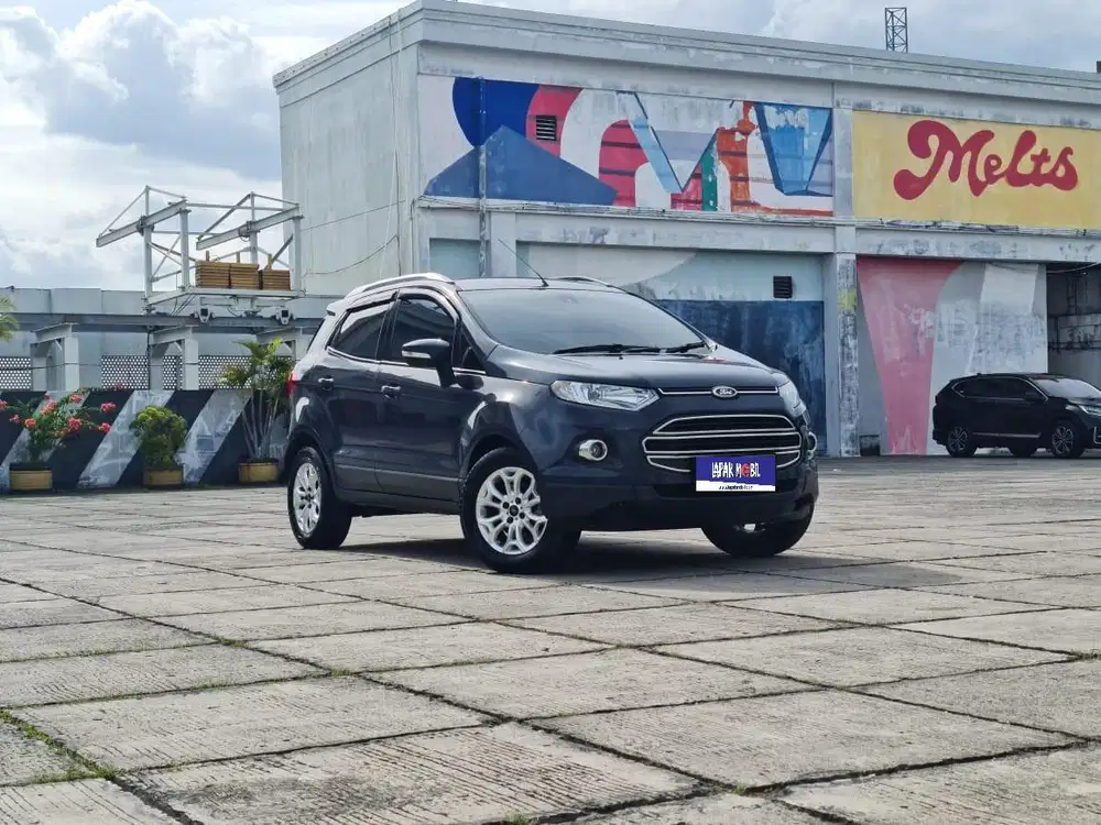 Good Condition !!! Ford Ecosport 1.4 Titanium AT 2015 Abu KM 96RB