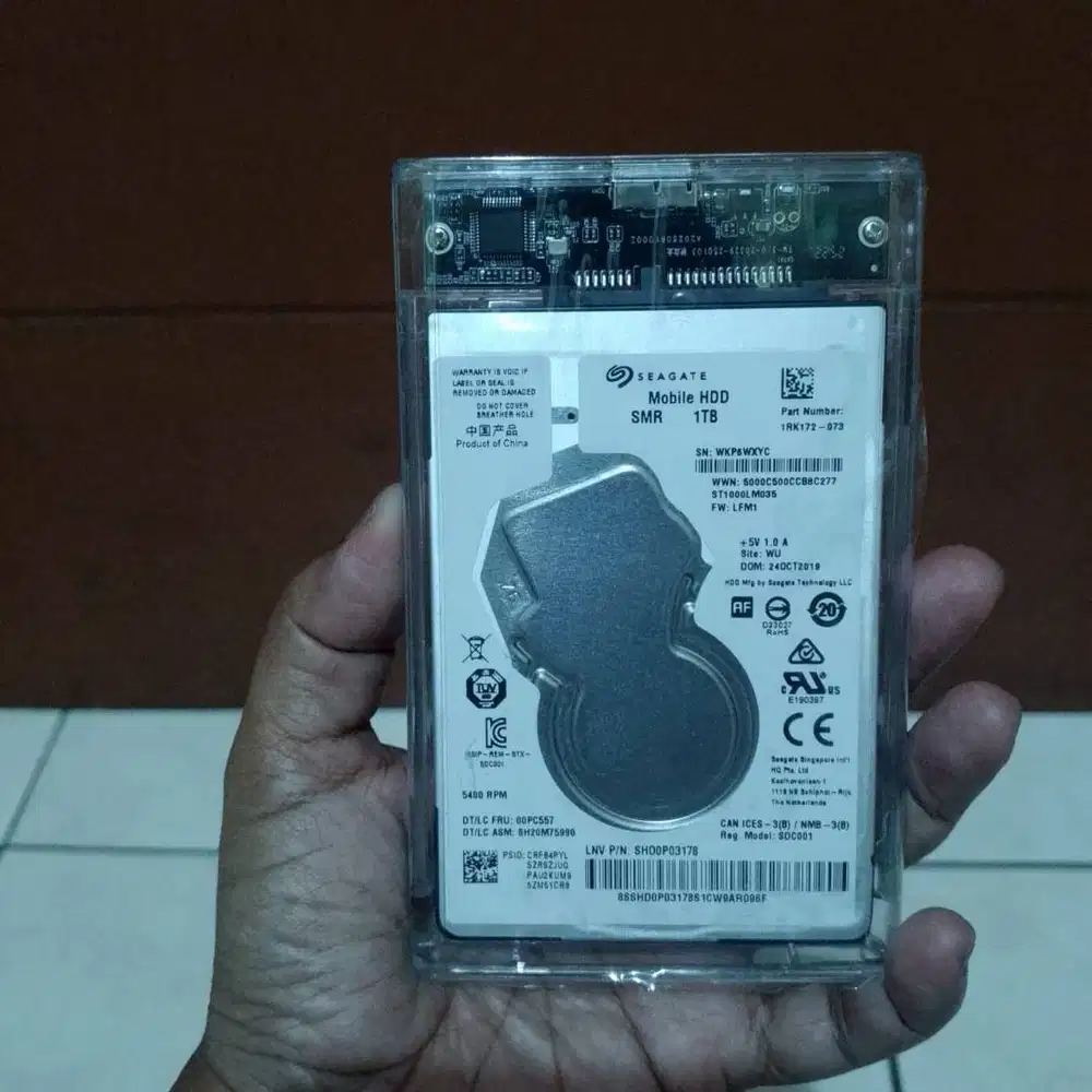 Harddisk eksternal 1 TB Seagate Sentinel 100%