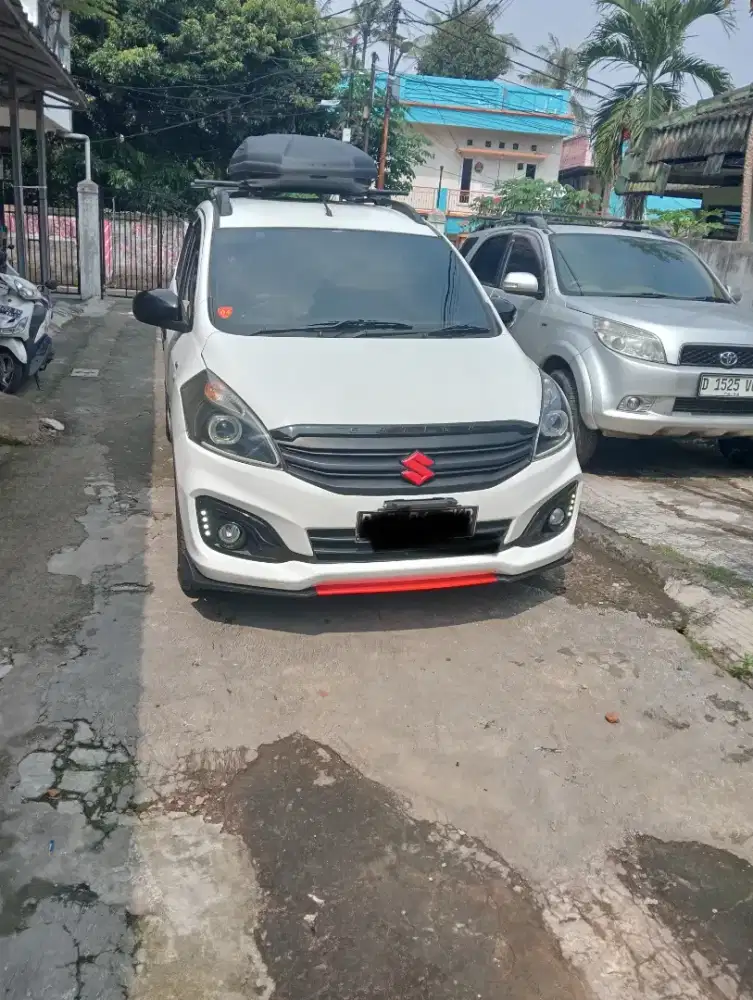 suzuki ertiga istimewa