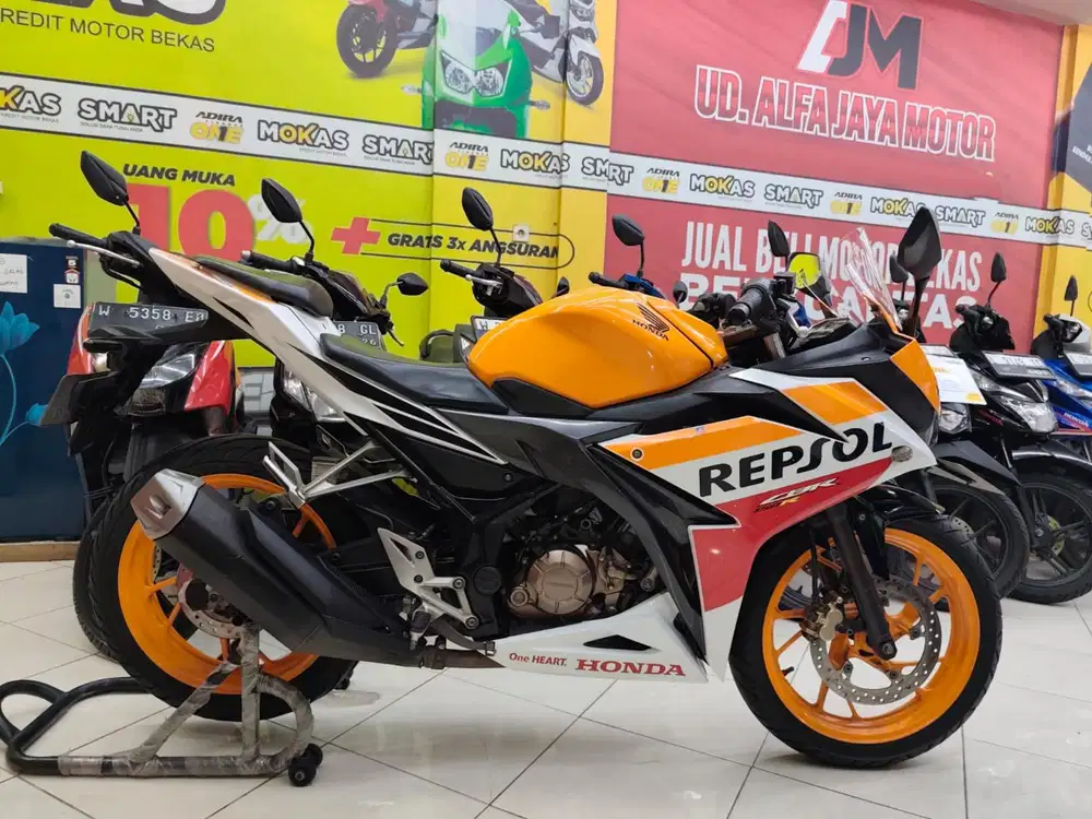 Honda CBR 150r tahun 2016