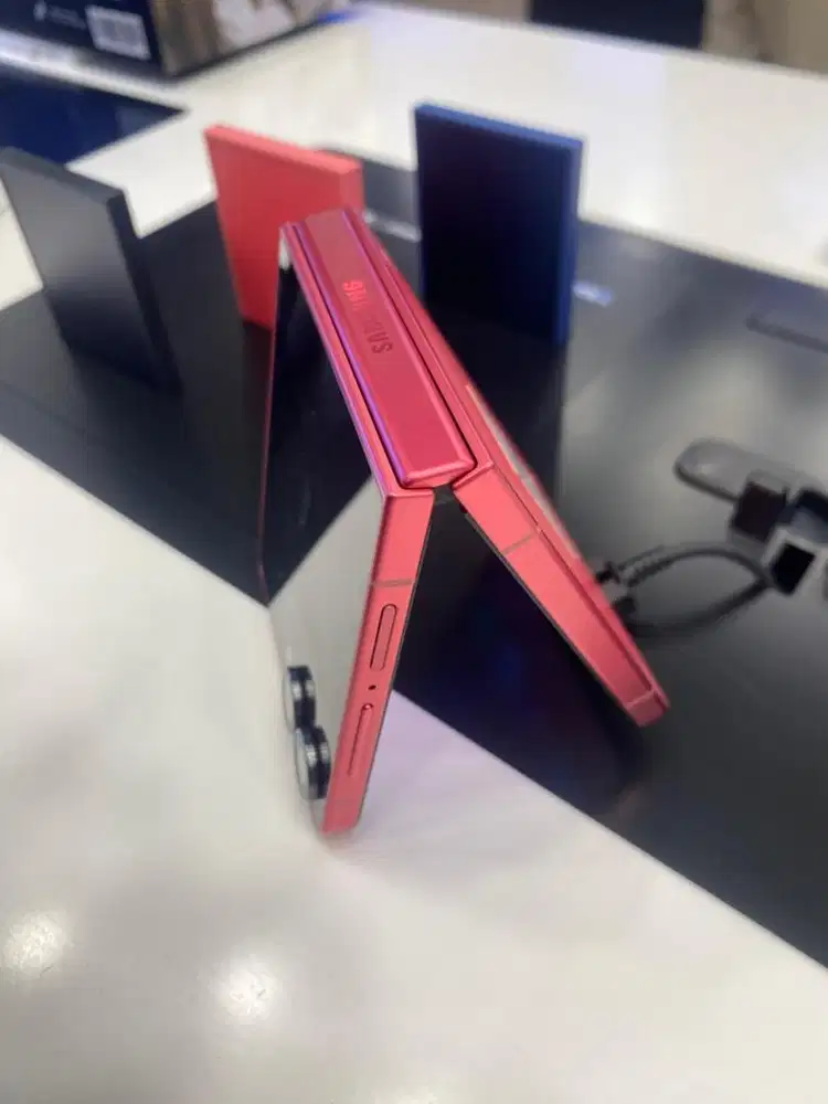 samsung galaxy Zflip7 free adaptor dan fit3