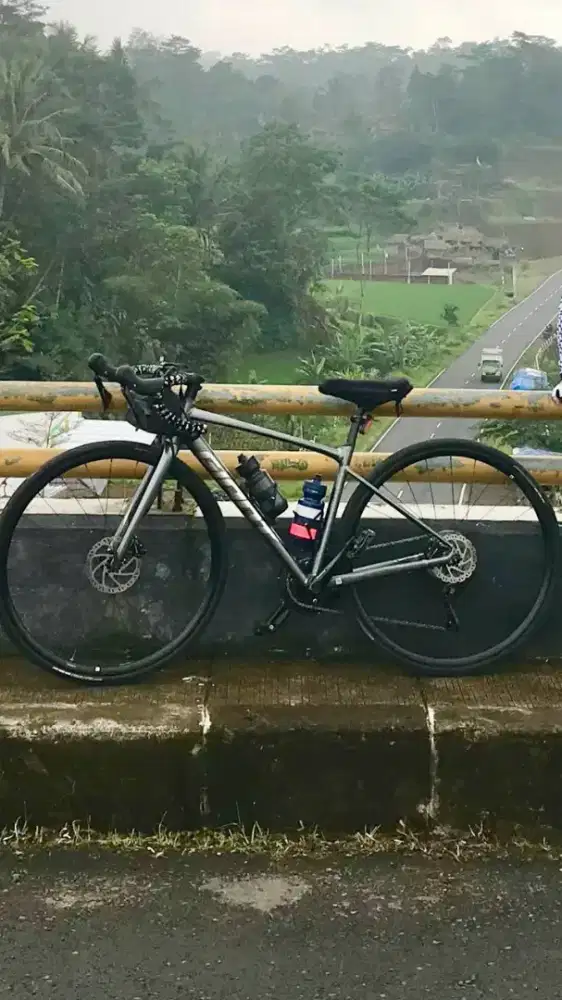 Sepeda Giant SL Contend