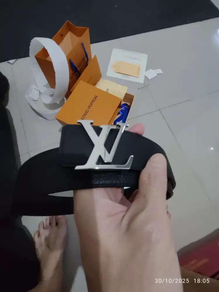 Sabuk/ Belt/ Ikat Pinggang LV ORI