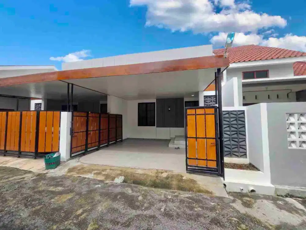 Rumah Baru Cantik Siap Huni SHM Bonus AC, Pagar & Canopi di Ngemplak Kartasura