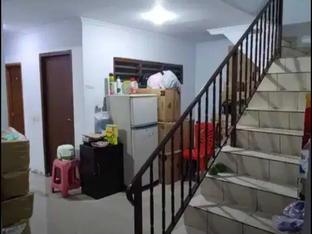 di jual rumah daerah sawah besar Kartini 4 jakarta pusat