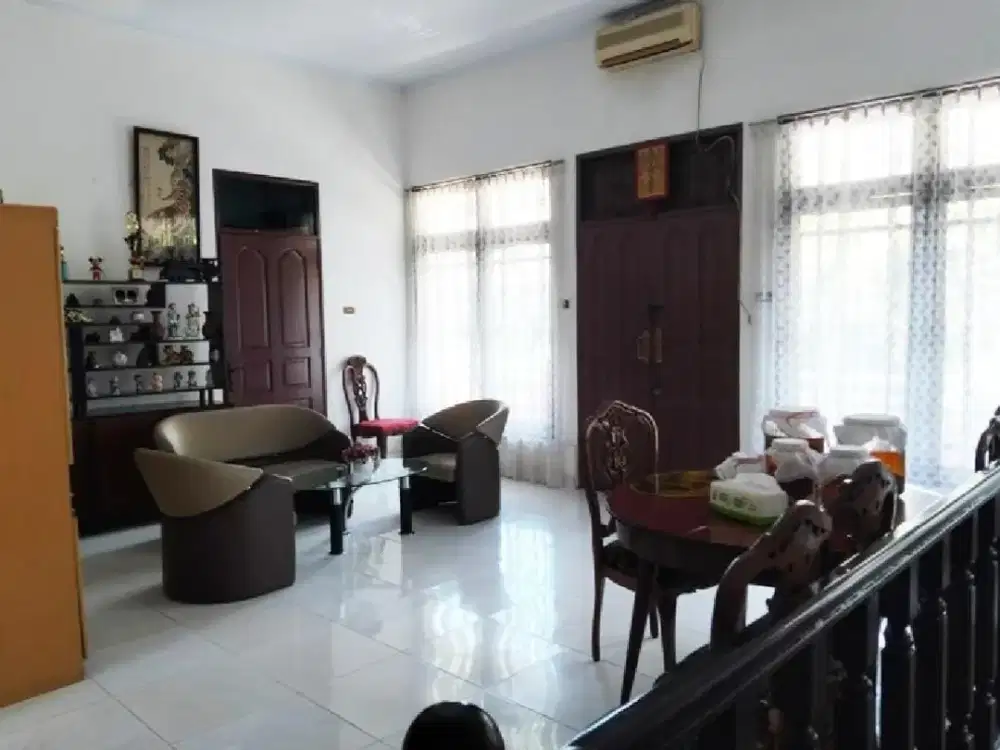 Dijual Rumah MUARA KARANG Hadap Tenggara