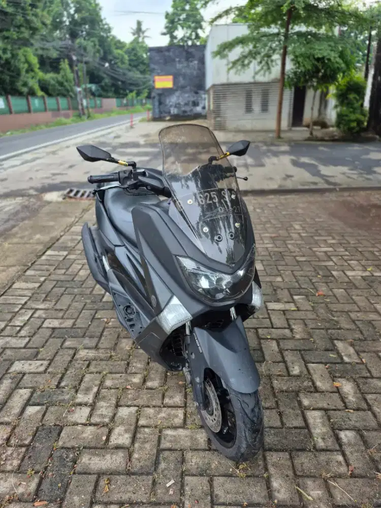 Dijual Yamaha nmax ABS tahun 2017 surat lengkap