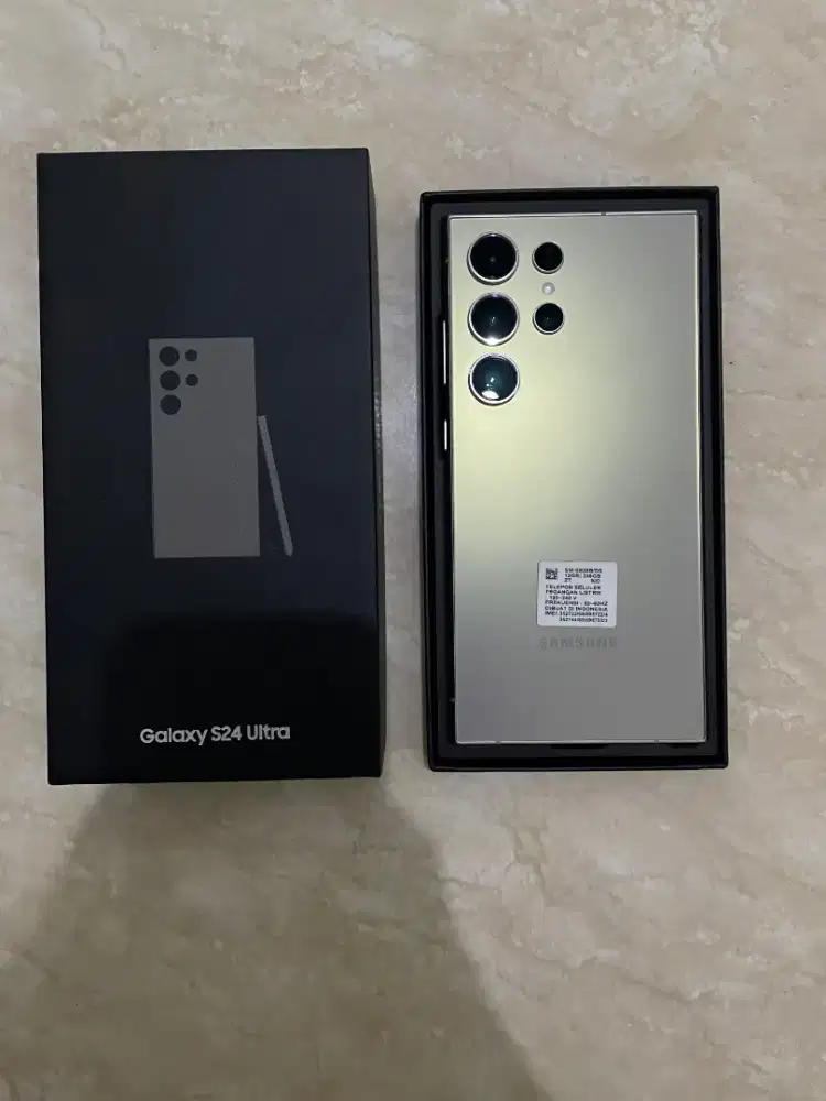 Samsung Galaxy S24 Ultra 12/256Gb Sein Like New