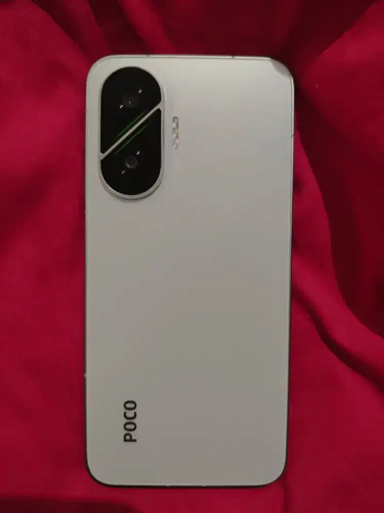 POCO F7 WHITE 12/512GB MULUS PEMAKAIAN CEWEK