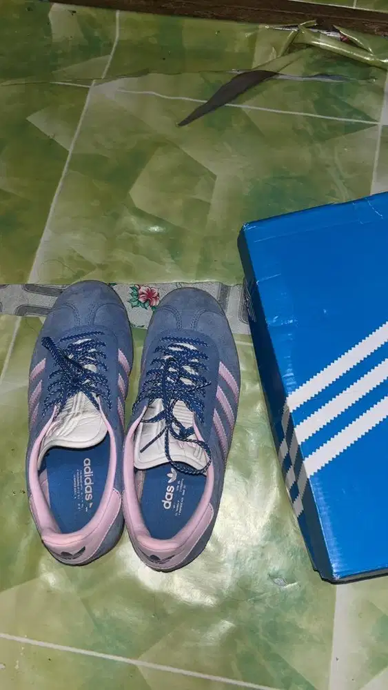 Sepatu Gazelle, Ori jual cepet. Nego? gassin aja