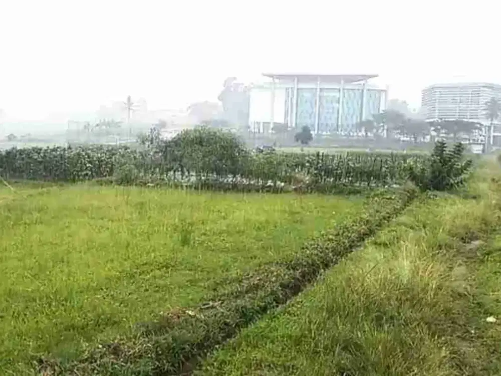 Dijual cepat  Tanah murah 2.085m² muka 22m mobil masuk lokasi, dekat sekolah Internasional Al Azhar :
* 3 menit dari jalan raya