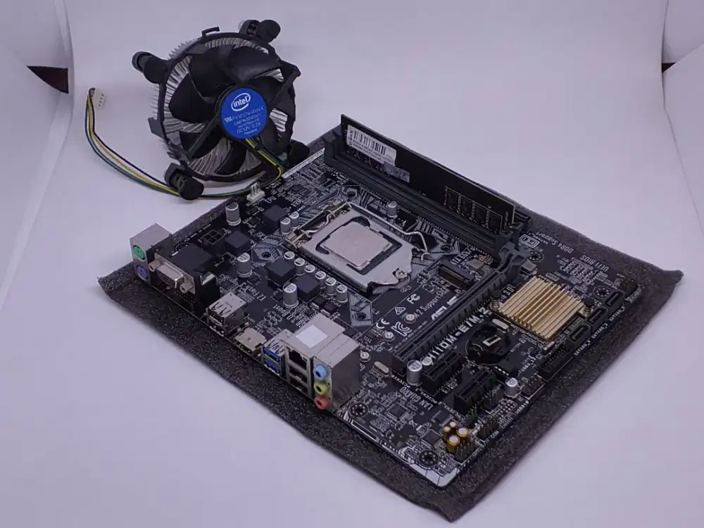 Intel core i3 7100 set ASUS H110M RAM VGEN DDR4 4GB