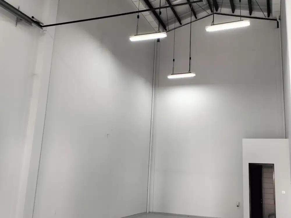 Dijual Gudang Bizpark Pik2 Masuk Container Unit Baru & Cakep