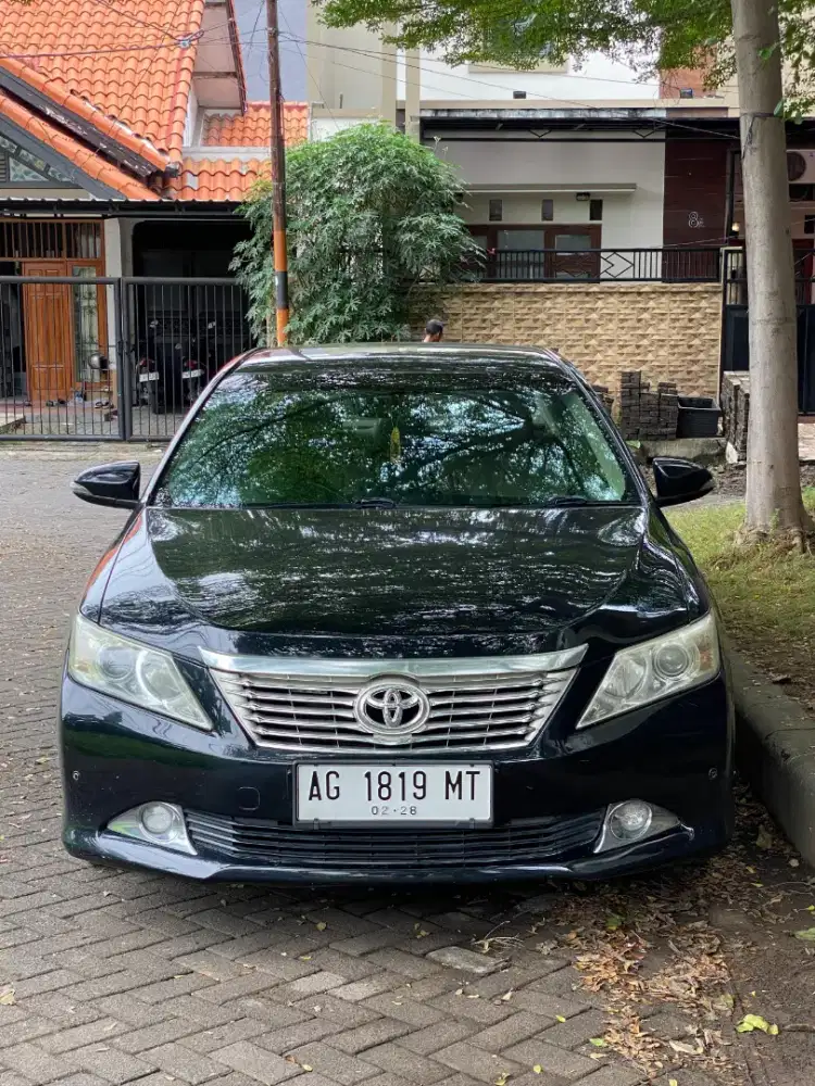 Camry 2.5 V Automatic 2012