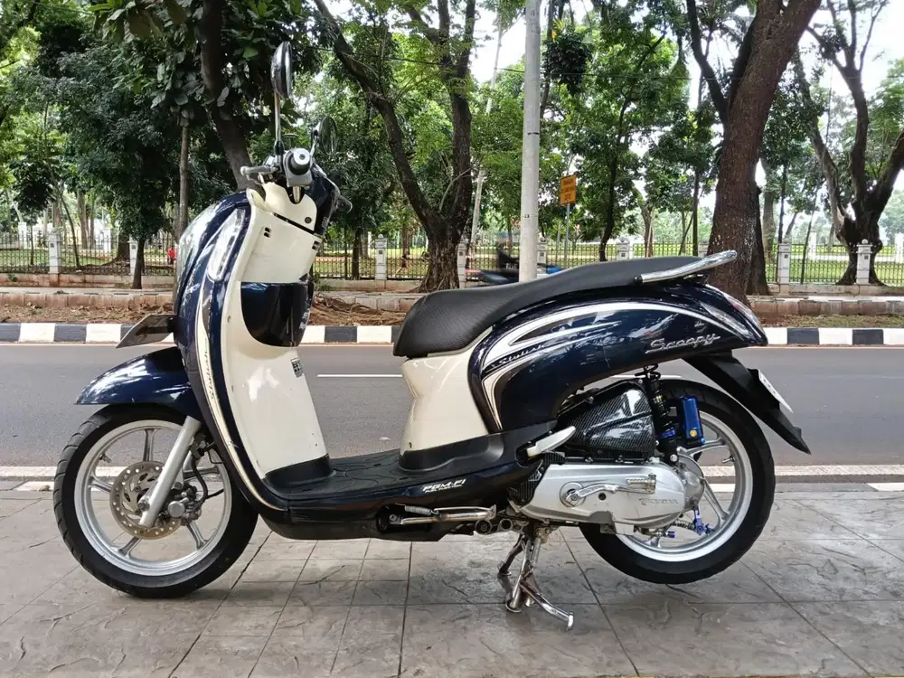 DIJUAL CASH HONDA SCOOPY STYLISH CBS FI THN 2014 PAJAK OF 1 X