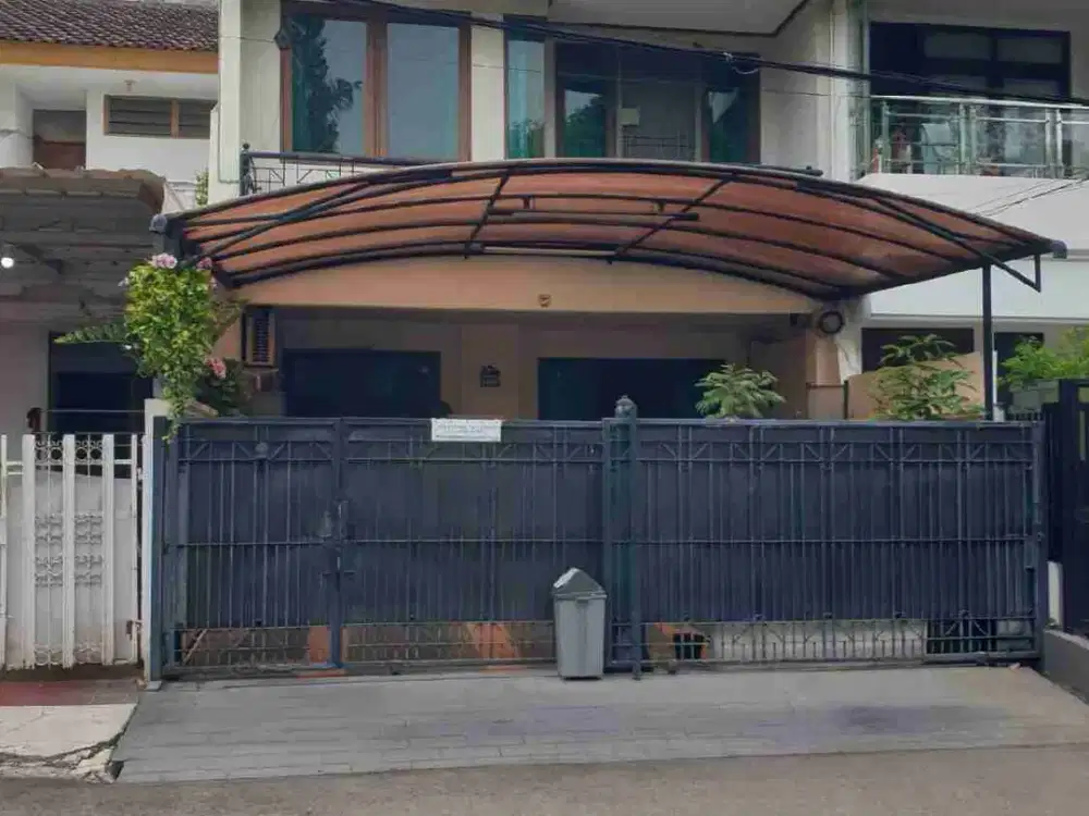 Rumah 2lt di Jl Pelepah Elok VIII Kelapa Gading Jakarta Utara