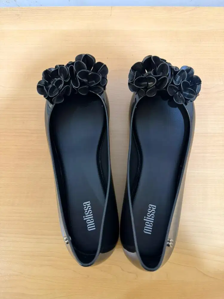 Preloved Sepatu Melissa