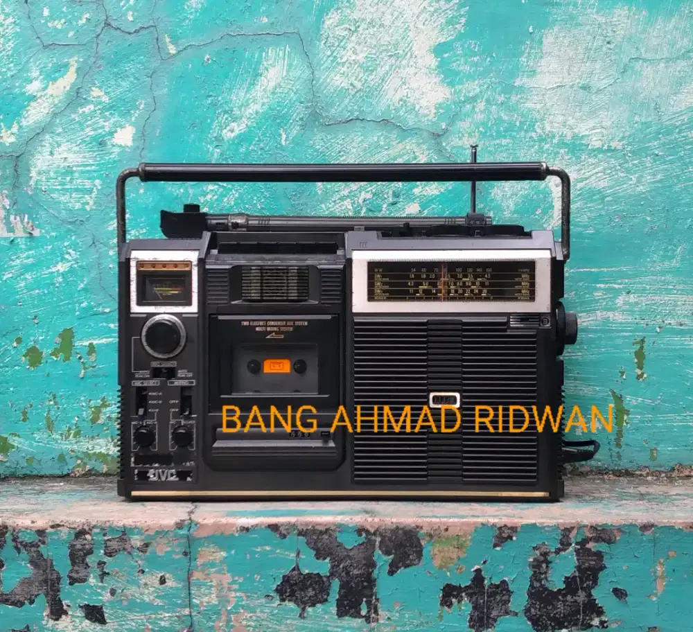 JVC tape kaset pita radio MW AM SW antik jadul kuno tua klasik