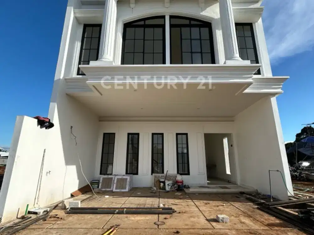 Rumah American Classic New Bsd Arah Pamulang Tangerang Selatan