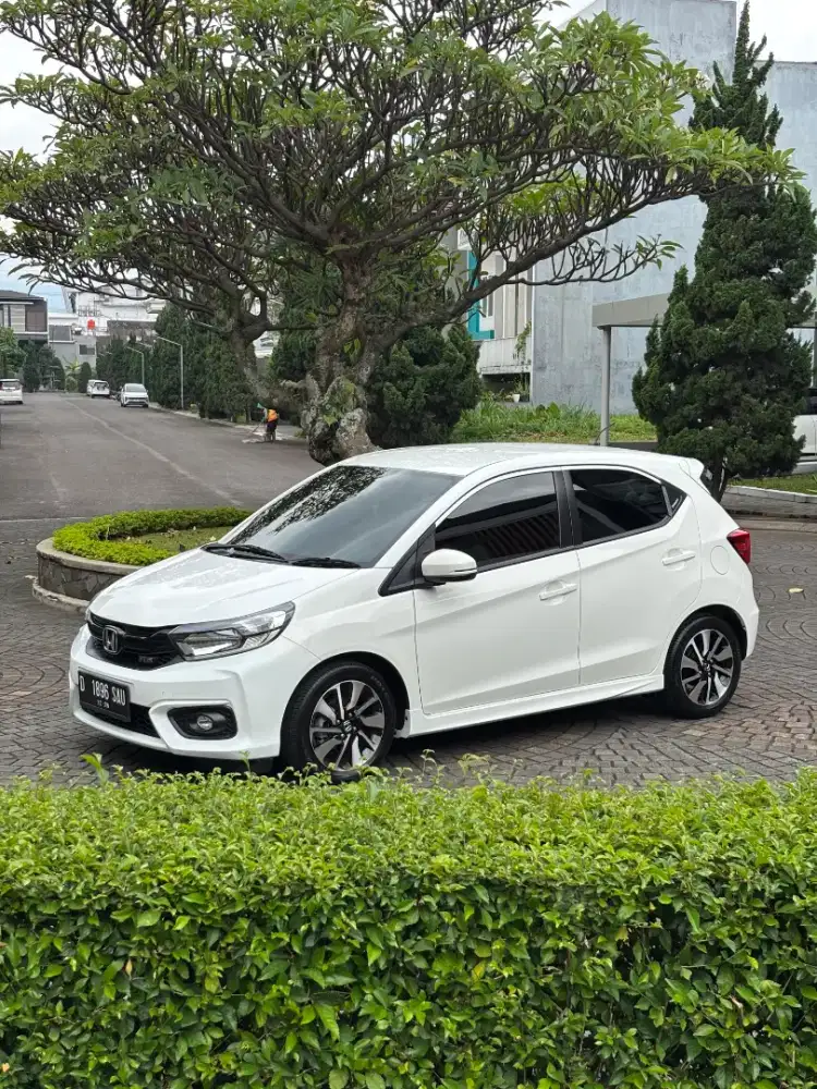 HONDA BRIO RS CVT 2021 LOW KM FULL ORIGINAL