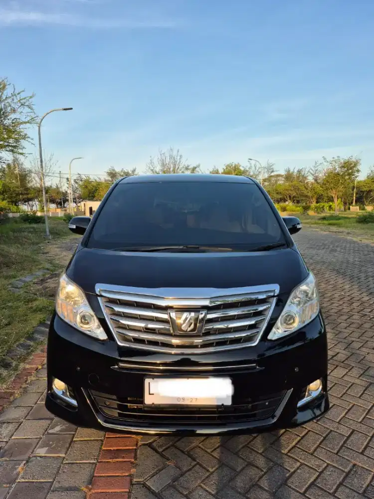 Toyota Alphard X 2.4 ' 12
