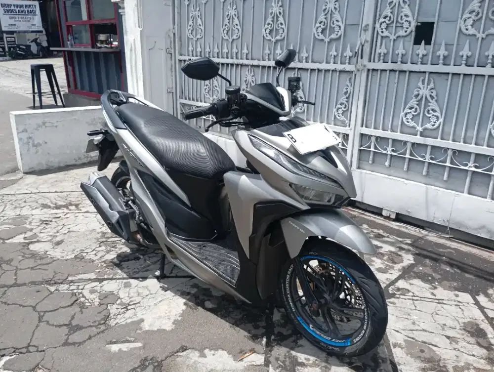Honda vario 150 cc tahun 2019